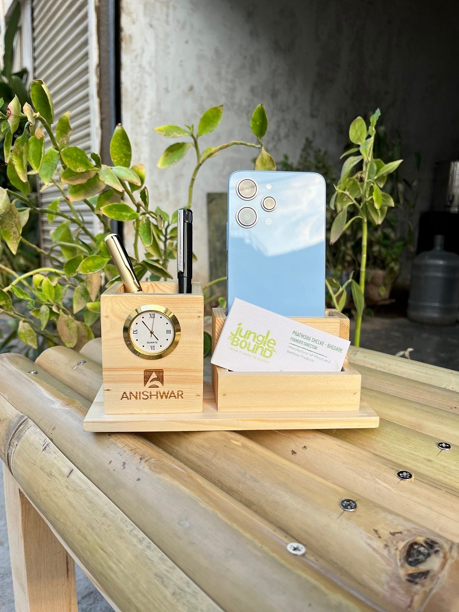 Wooden Pen Stand with Clock – Handmade Wooden Desk Organizer & Table Clock Combo for Office/Study, Stationery Holder with Premium Finish, Eco-Friendly Gift for Home & Workspace